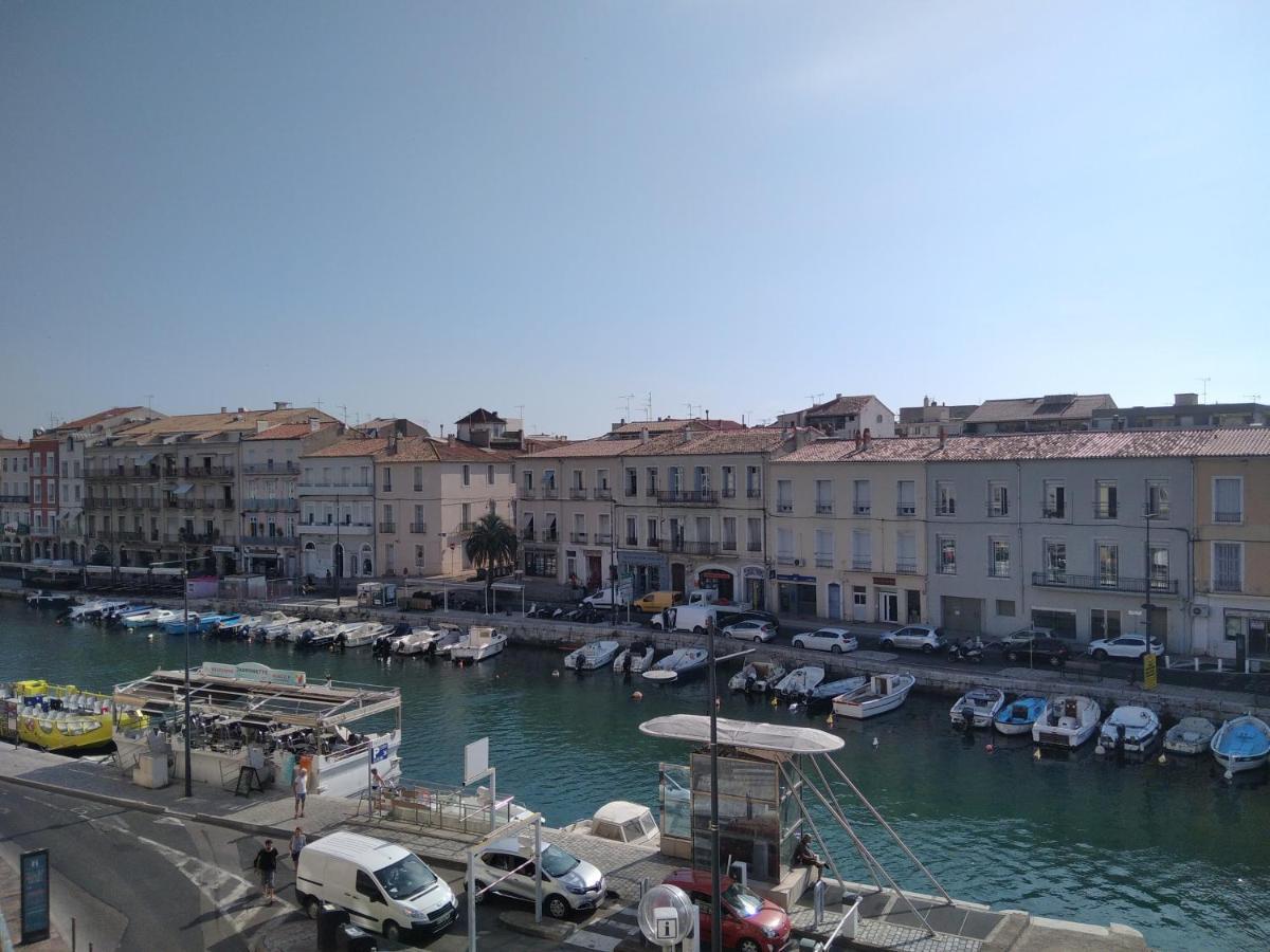 Grand T2 Au Coeur De Ville Avec Vue Sur Quais Et Mer セット エクステリア 写真